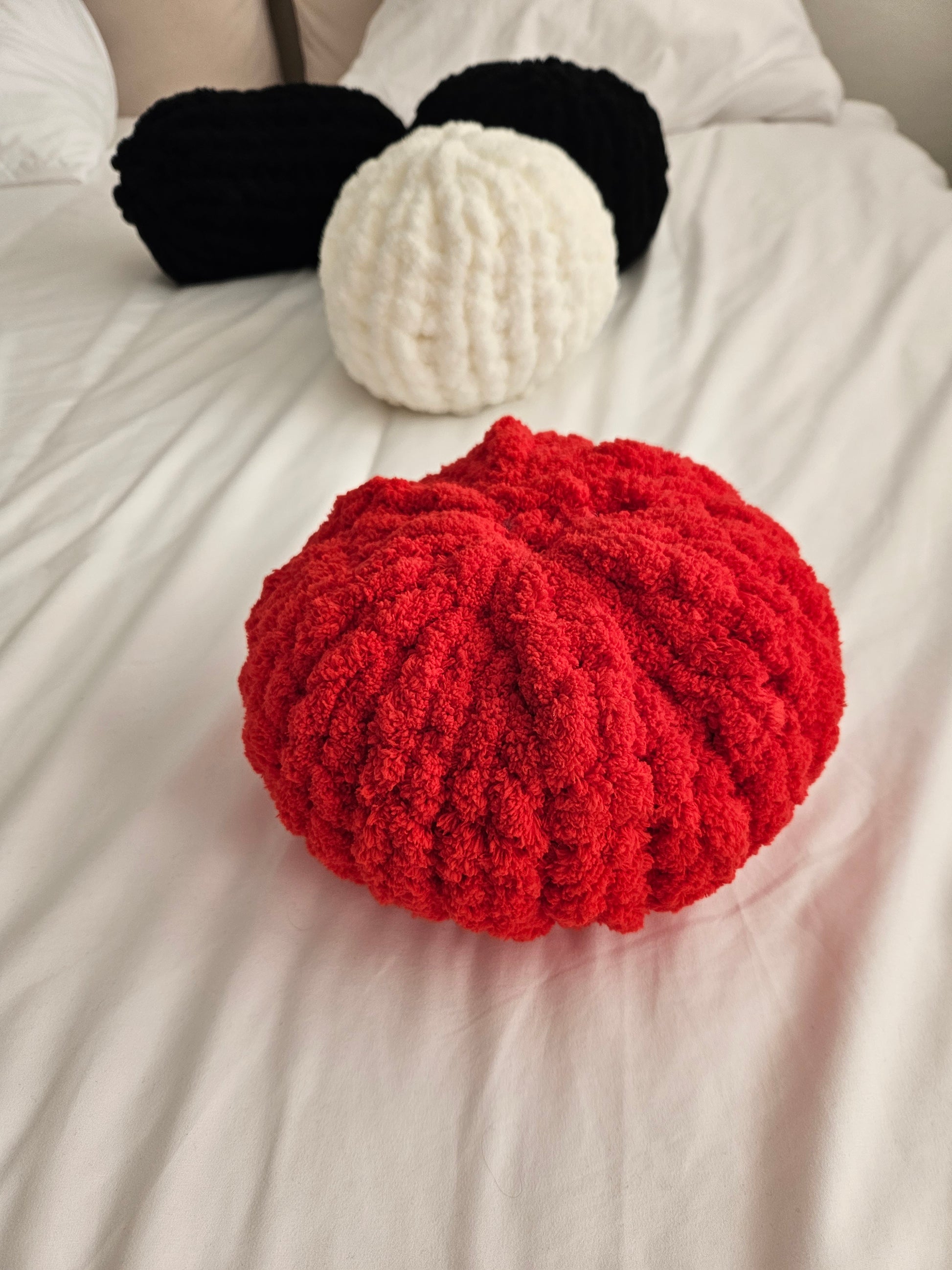 Marshmallow Kissen Duo Rot & Weiß – Plüsch 2er-Set - Velyna Bags